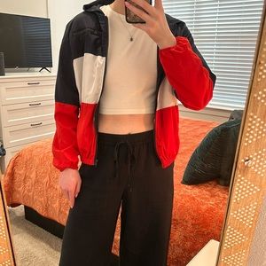 Hooded rain jacket